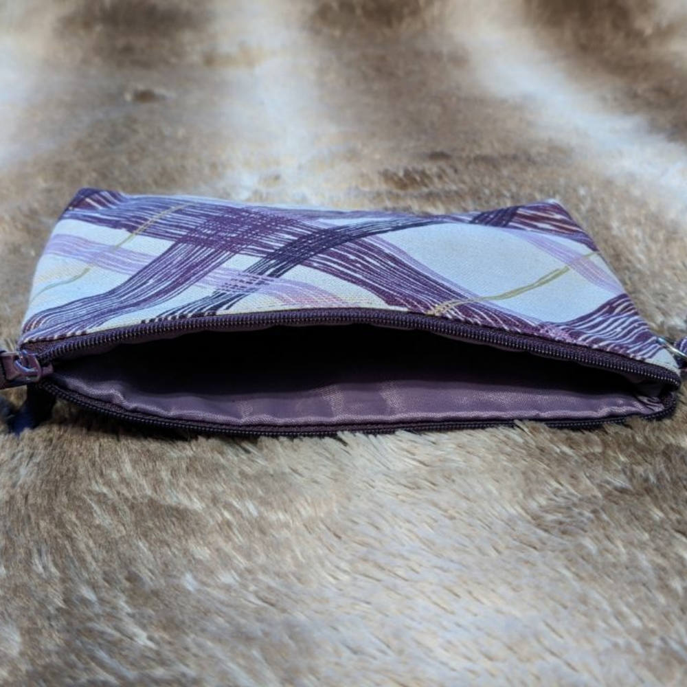 Thirty-One pencil pouch - Picture 2 of 3
